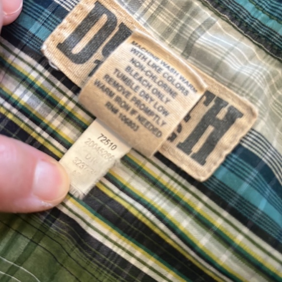 Mens Large Duluth striped collared button down shirt with gusseted armpits - Picture 6 of 8